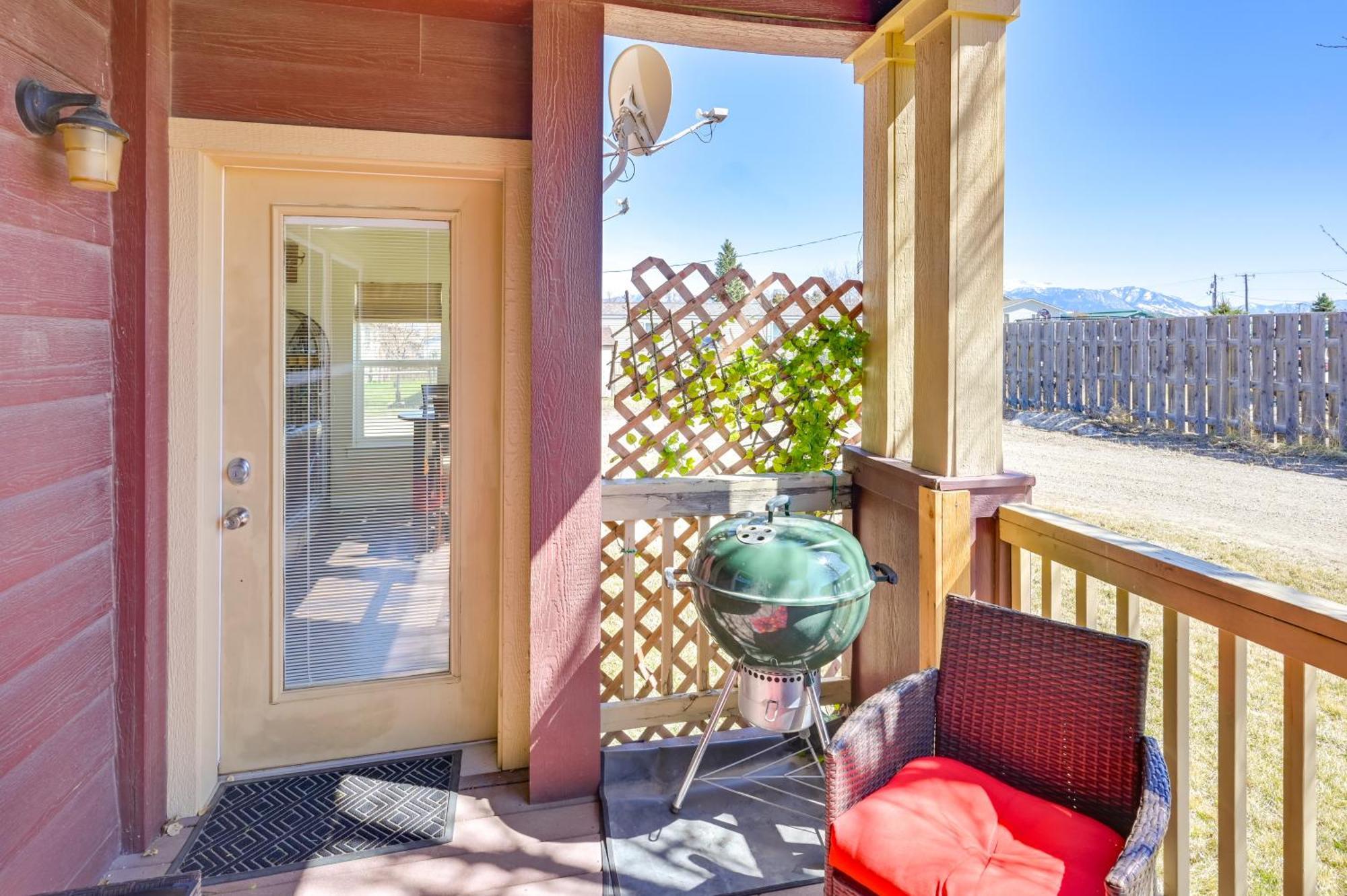 Ennis Vacation Rental With Balcony Walk To Downtown Εξωτερικό φωτογραφία