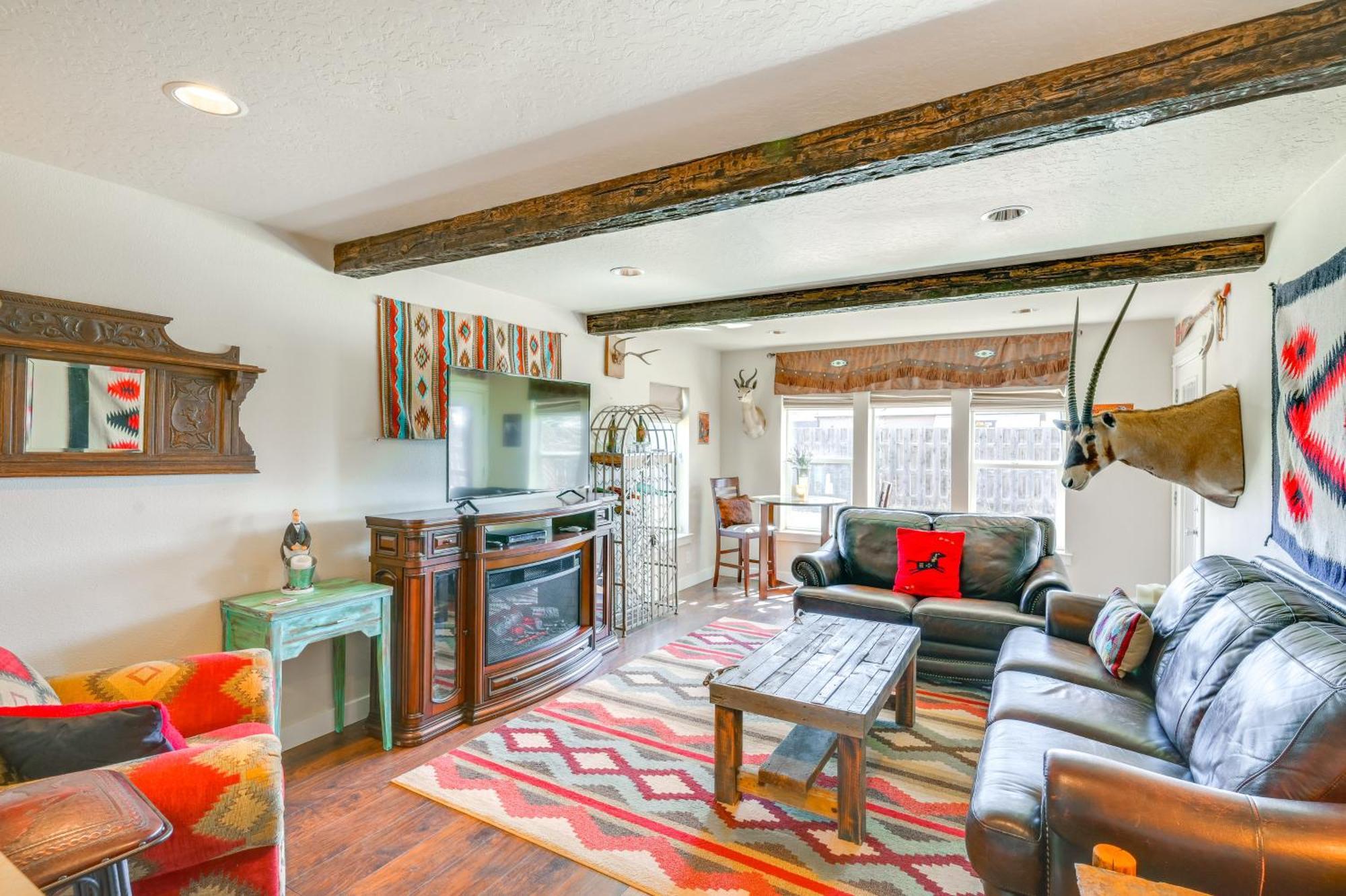Ennis Vacation Rental With Balcony Walk To Downtown Εξωτερικό φωτογραφία